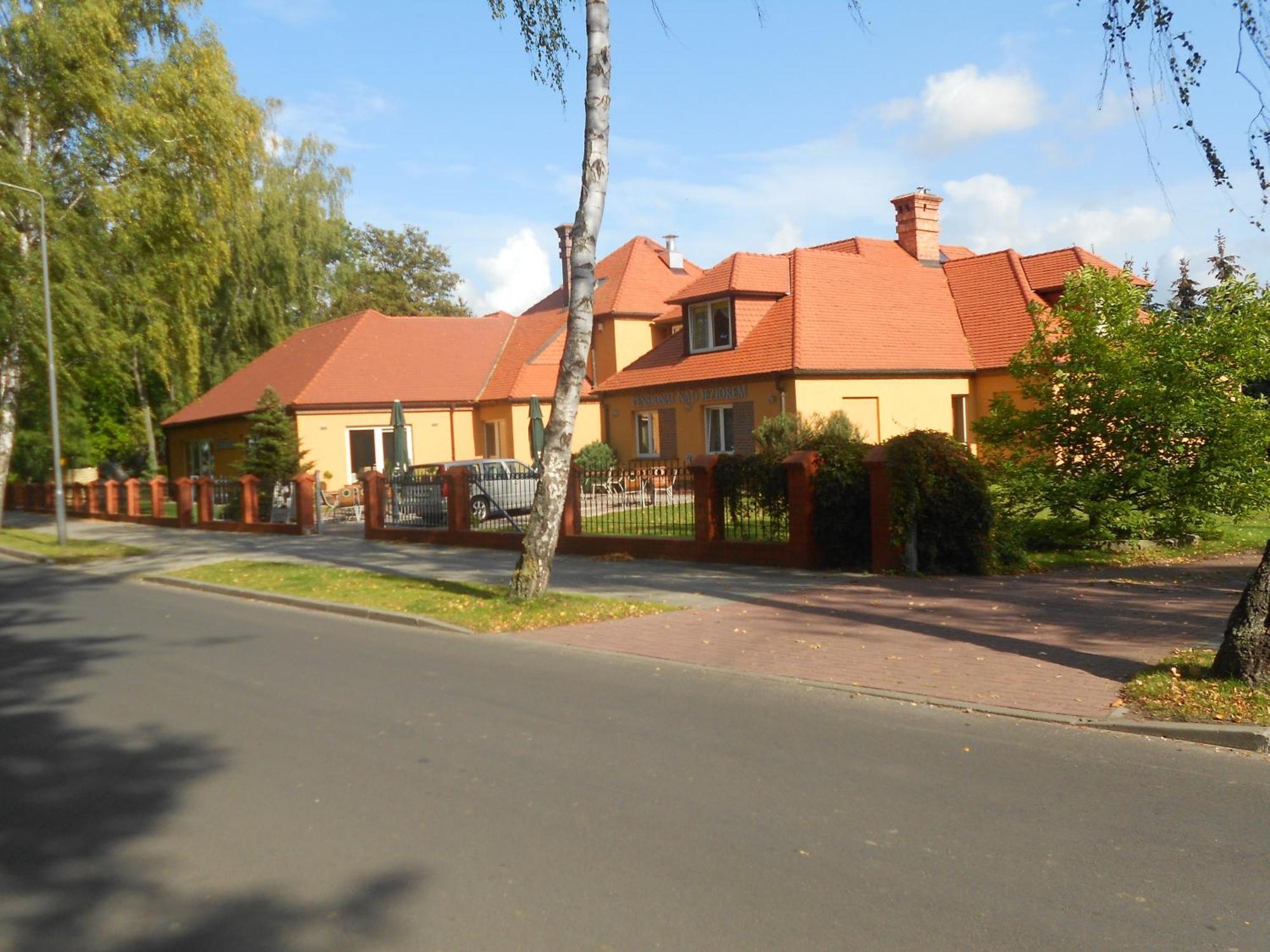 Pensjonat Nad Jeziorem Hotel Myślibórz Buitenkant foto