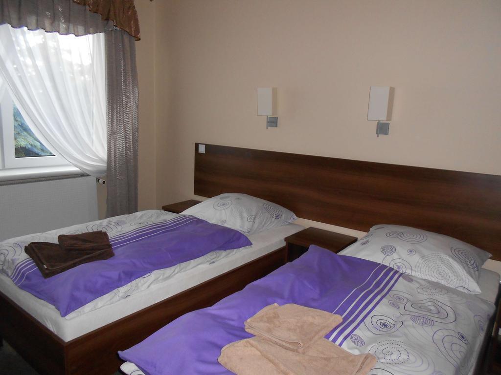 Pensjonat Nad Jeziorem Hotel Myślibórz Kamer foto