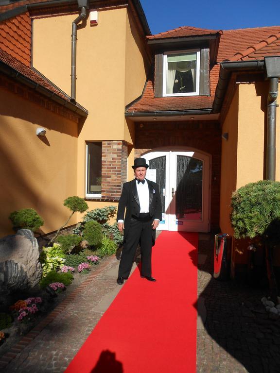 Pensjonat Nad Jeziorem Hotel Myślibórz Buitenkant foto