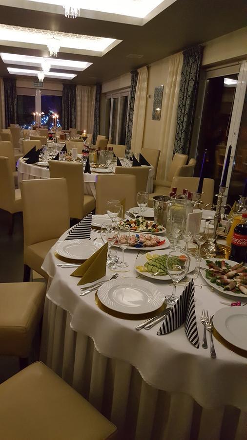 Pensjonat Nad Jeziorem Hotel Myślibórz Buitenkant foto